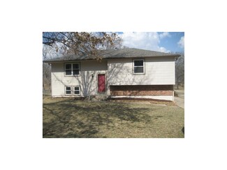 136 E 132nd St, Kansas City, MO 64145
