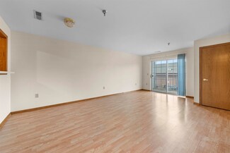 2320 Jackson St Unit 209, Stoughton, WI 53589