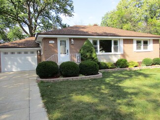 5828 Burr Oak Ave, Berkeley, IL 60163