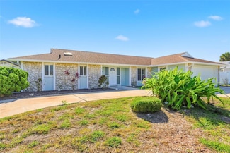 33 Sea Harbor Dr E, Ormond Beach, FL 32176