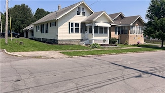1324 Butternut St, Utica, NY 13502