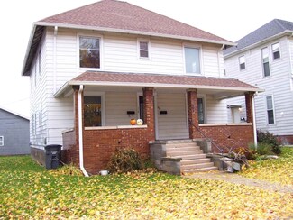 112 W Adams St, Tipton, IN 46072