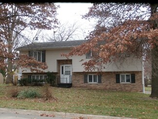 528 W Wilson St, New Hampton, IA 50659