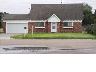 1100 S Main St, Hugoton, KS 67951