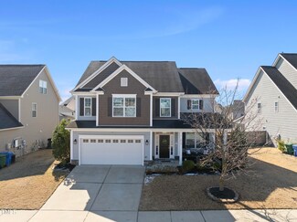 917 Sequoia Ridge Dr, Fuquay Varina, NC 27526