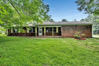 1407 Airport Cir, Jasper, AL 35504