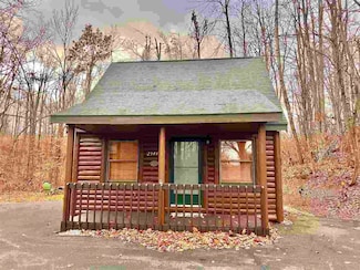 2344 Cabin Cove, Gaylord, MI 49735