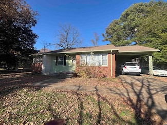 1300 E State Line St, Fulton, KY 42041