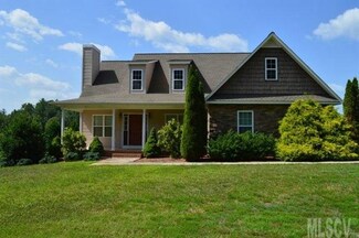 2103 Olde Pond Ct, Hudson, NC 28638