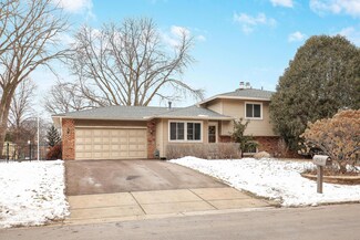 2913 Flag Ave N, New Hope, MN 55427