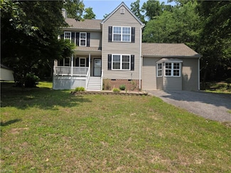 5475 Crany Creek Dr, Gloucester, VA 23061