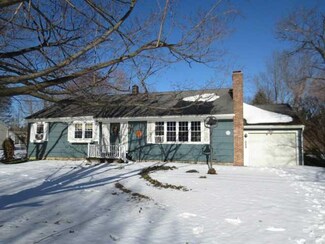 1892 Maple Ave, Palmyra, NY 14522