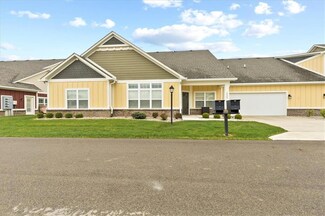 4467 W Preserve Valley Ln, New Palestine, IN 46163