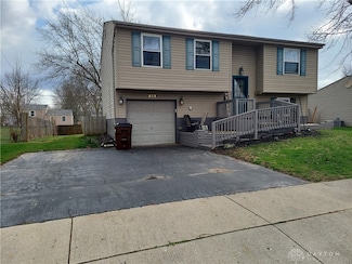 651 W Martindale Rd, Englewood, OH 45322