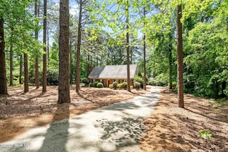 1123 N Fort Bragg Rd, Southern Pines, NC 28387