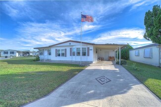 4928 Blanco Dr, Zephyrhills, FL 33541