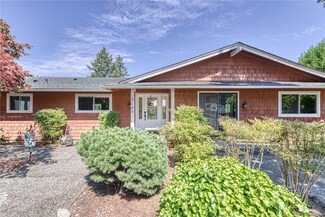 5145 NW El Camino Blvd, Bremerton, WA 98312