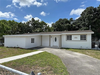 620 W 70th Place, Hialeah, FL 33014