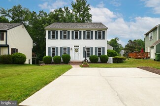 11982 Farrabow Ln, Woodbridge, VA 22192