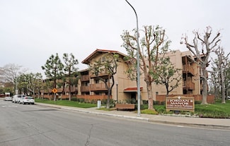 11441 Acacia Pkwy, Garden Grove, CA 92840