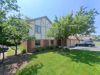 905 Knottingham Dr Unit 2A, Schaumburg, IL 60193