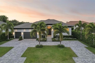 625 Parkview Ln, Naples, FL 34103