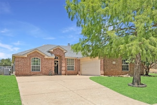 205 N Bending Oak Ln, Wylie, TX 75098