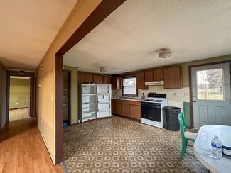 17 Hadley Lake Rd, Marshfield, ME 04654