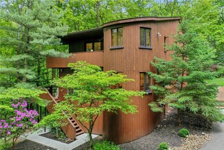 420 Fern Hollow Ln, Wexford, PA 15090