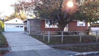 5462 Duquesne Ave, Dayton, OH 45431