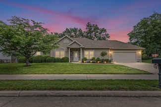 5201 Forest Glen Dr, Columbia, MO 65203