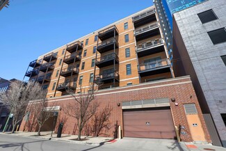 725 N Aberdeen St Unit 508, Chicago, IL 60642