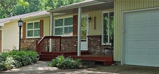 1113 W 27th St, Lawrence, KS 66046