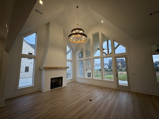 7513 Sutcliff Dr, College Grove, TN 37046