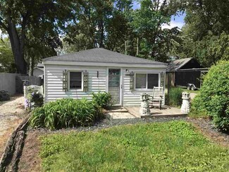3208 W Wilson Ave, Silver Lake, IN 46982