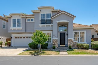 12076 Silver Point Ln, Gold River, CA 95670