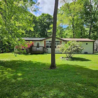 10105 College Corner Rd, Greens Fork, IN 47345