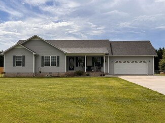 135 Jacoby Dr, Manchester, TN 37355