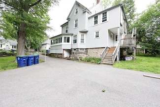 109 River St Unit 2, Braintree, MA 02184