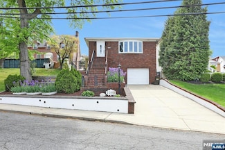 38 S Midland Ave, Kearny, NJ 07032