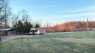 3033 Highway J, Perryville, MO 63775