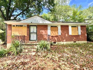 1616 Oberle Rd, Memphis, TN 38127