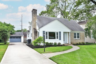 2009 Zollinger Rd, Columbus, OH 43221
