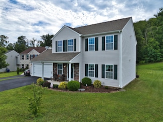 40 Little John Cir NE, Christiansburg, VA 24073