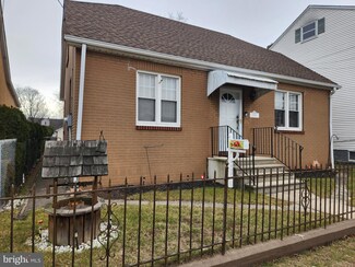 1332 Deutz Ave, Trenton, NJ 08611
