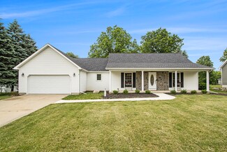 100 Kristin Dr, Marshall, MI 49068