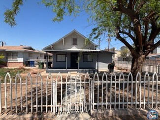 113 Roosevelt St, Calexico, CA 92231