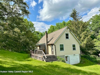 515 Delaware Ave, Andes, NY 13731
