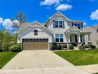 5034 Little Brook Dr, Peninsula, OH 44264