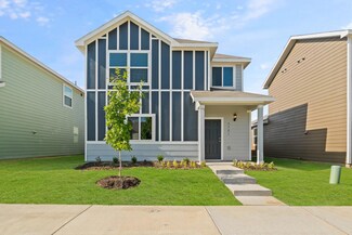 5721 Willamette Dr, Fort Worth, TX 76119